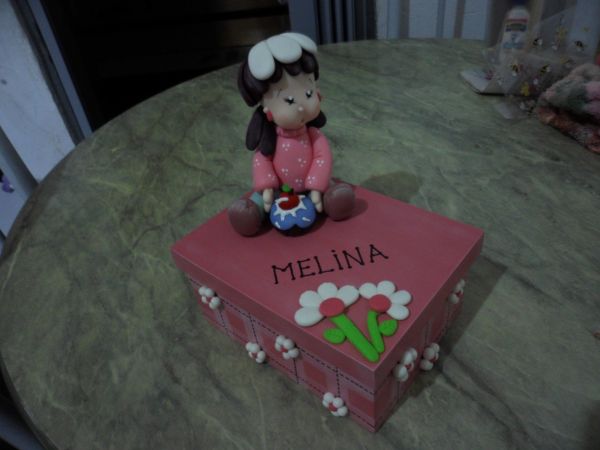 Caixinha presente menina